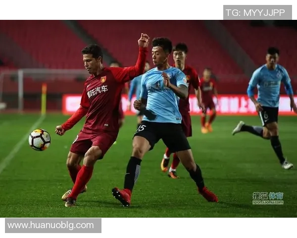 华夏幸福迎战大连一方期待精彩对决双方球员全力以赴争夺胜利荣耀